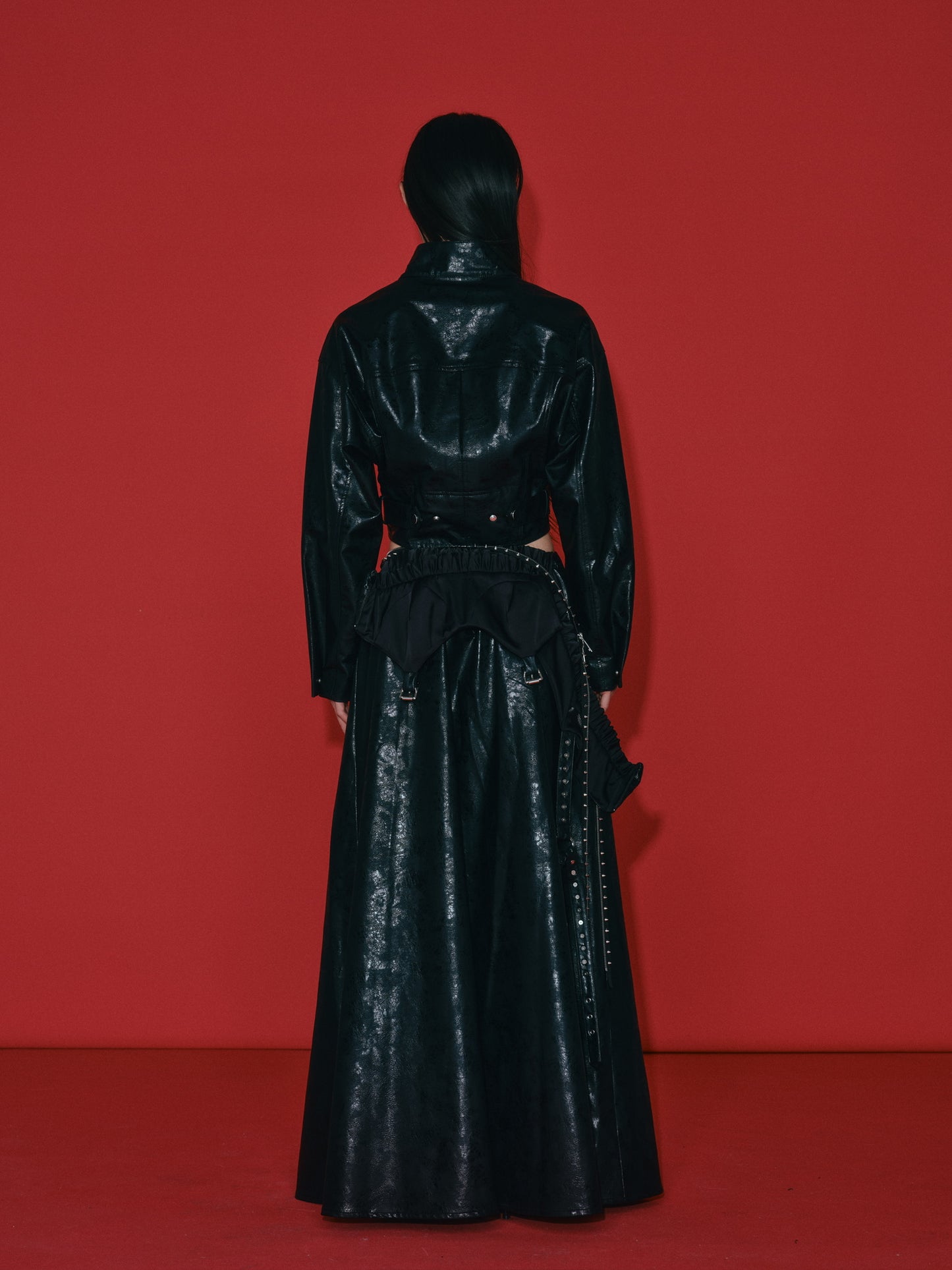 THE CROPPED LEATHER JACKET