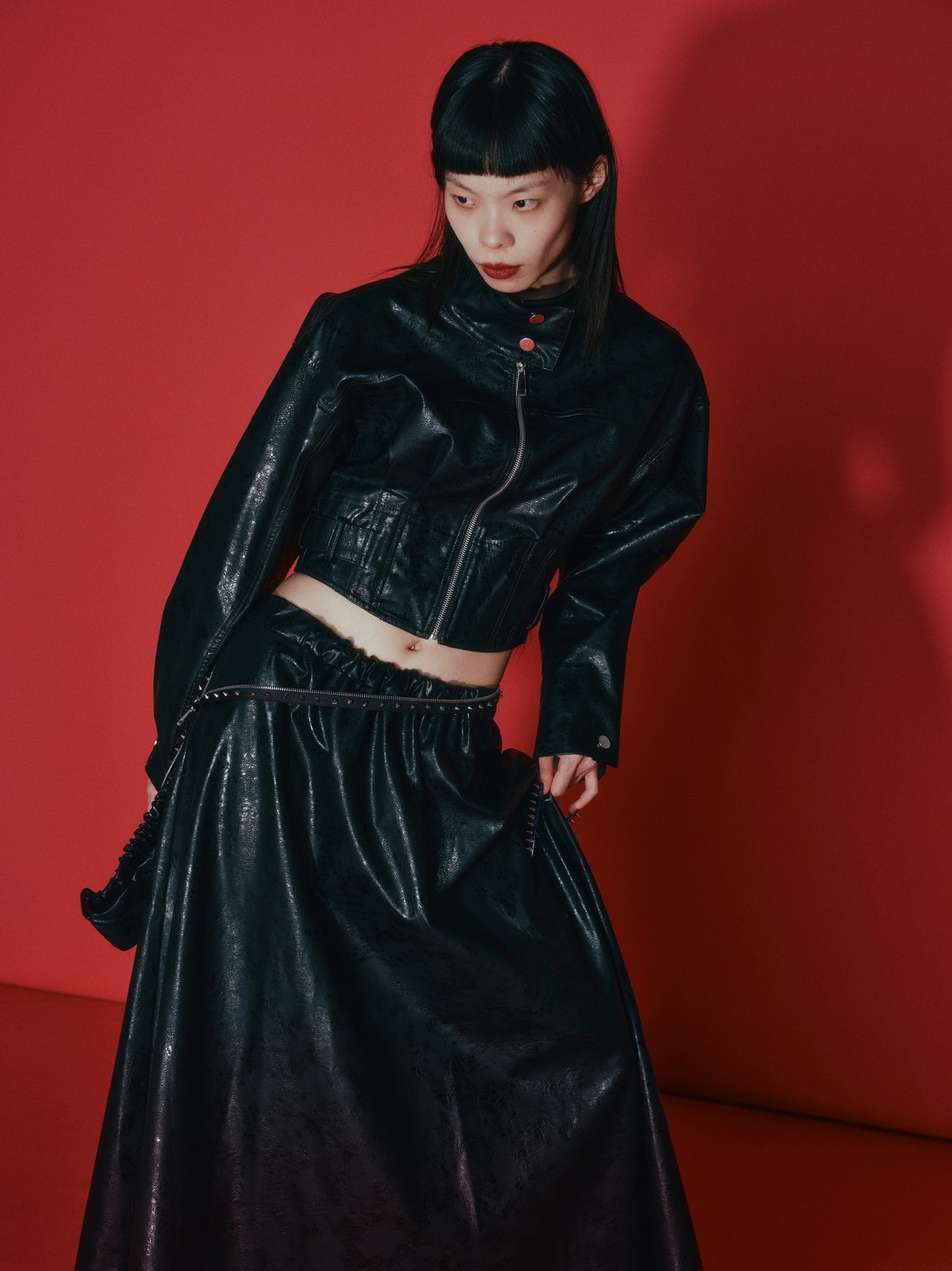 THE CROPPED LEATHER JACKET