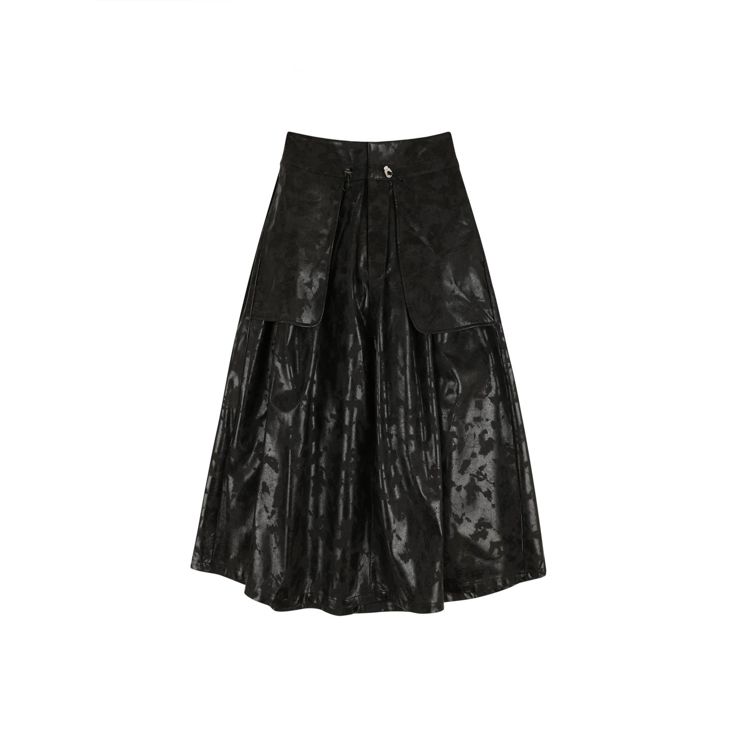 THE PLEATED LEATHER SKIRT